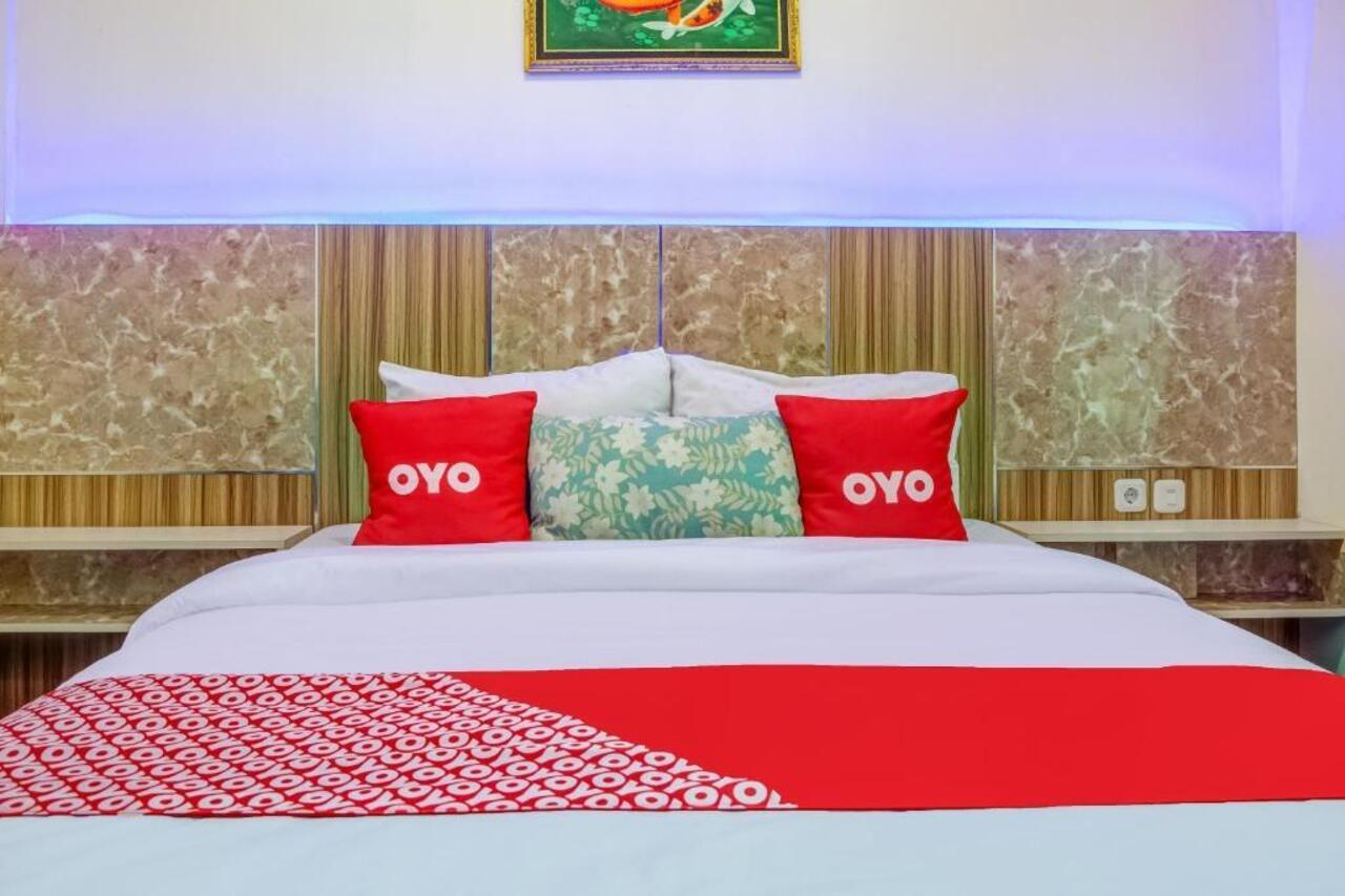 Oyo 3831 Pelangi Residence Syariah Surakarta (Solo) Exterior foto